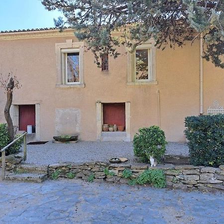 Le Champ Des Hors Villa Vailhauques Exterior photo